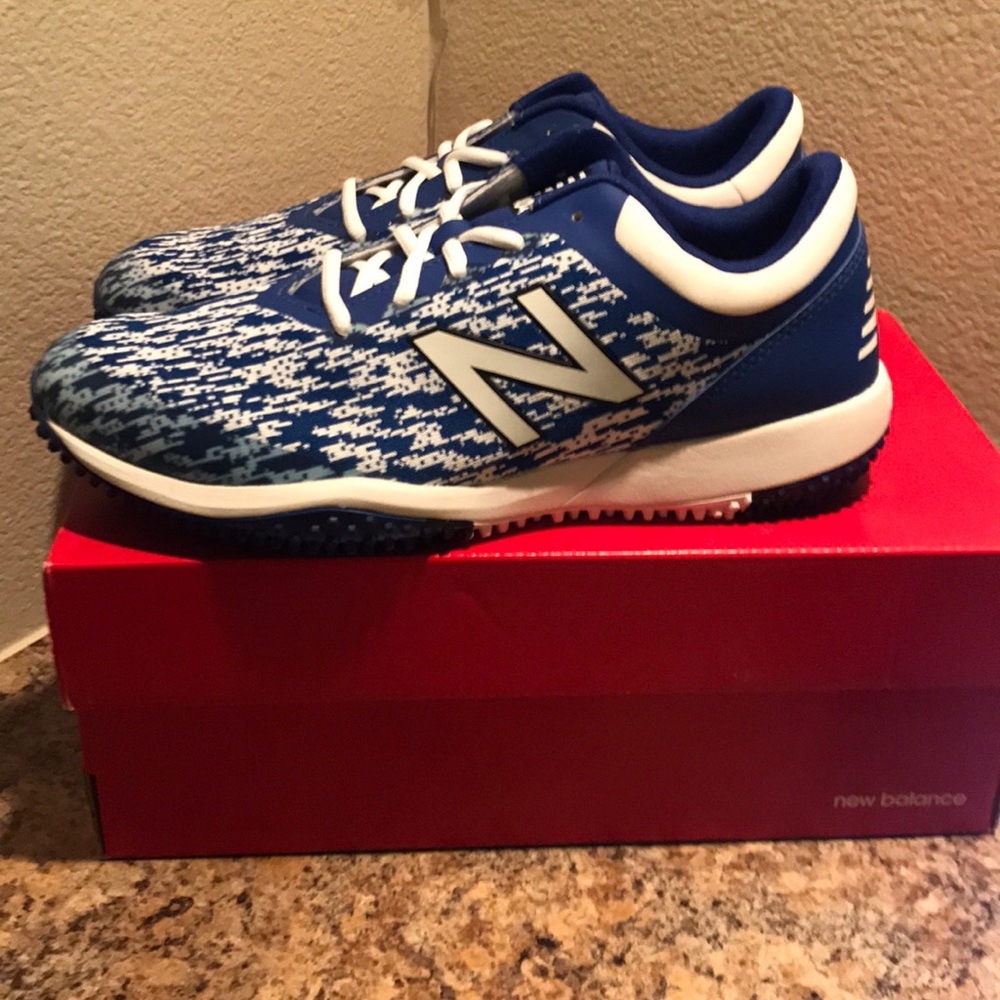 New Balance Men's 4040v5 Turf Trainer